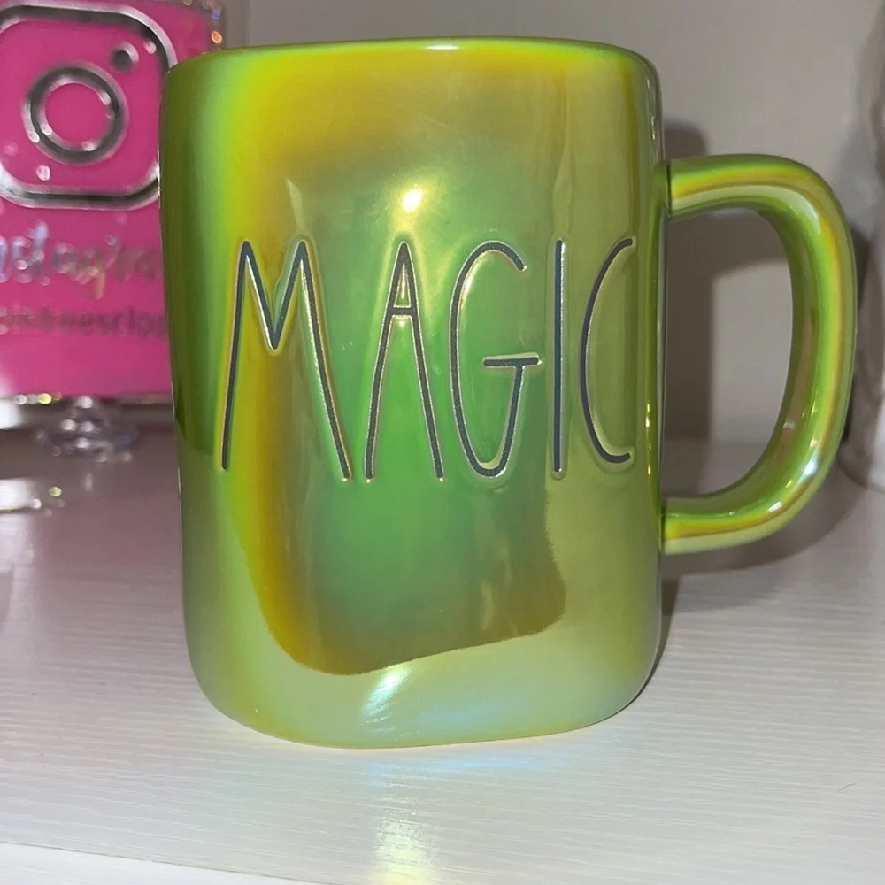 RAE DUNN “MAGIC” HALLOWEEN MUG - Picture 8 of 8